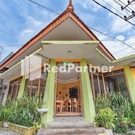 Nafisa Homestay Syariah Near Jatim Park 3 Batu Mitra Reddoorz Malang Buitenkant foto
