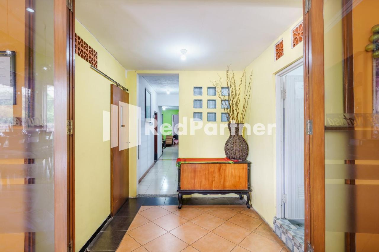 Nafisa Homestay Syariah Near Jatim Park 3 Batu Mitra Reddoorz Malang Buitenkant foto