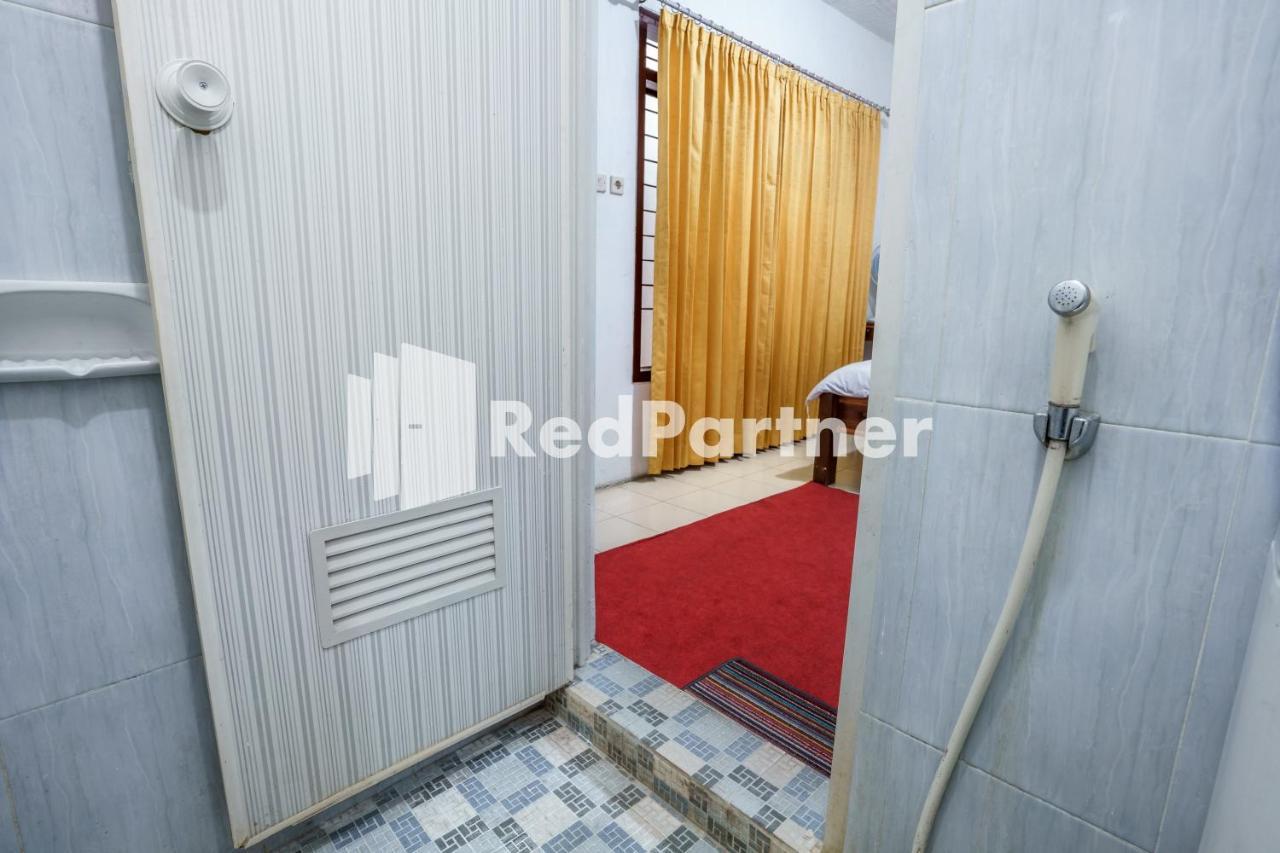 Nafisa Homestay Syariah Near Jatim Park 3 Batu Mitra Reddoorz Malang Buitenkant foto