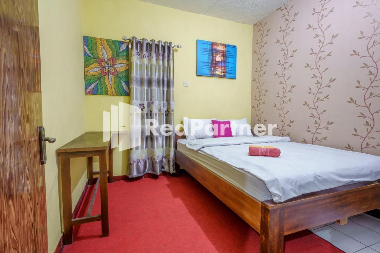 Nafisa Homestay Syariah Near Jatim Park 3 Batu Mitra Reddoorz Malang Buitenkant foto