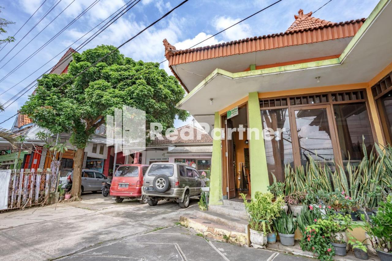 Nafisa Homestay Syariah Near Jatim Park 3 Batu Mitra Reddoorz Malang Buitenkant foto